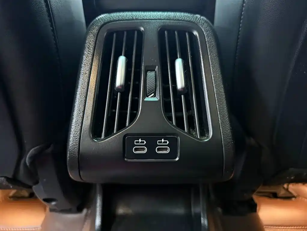 BMW X1 2024 — фото 19