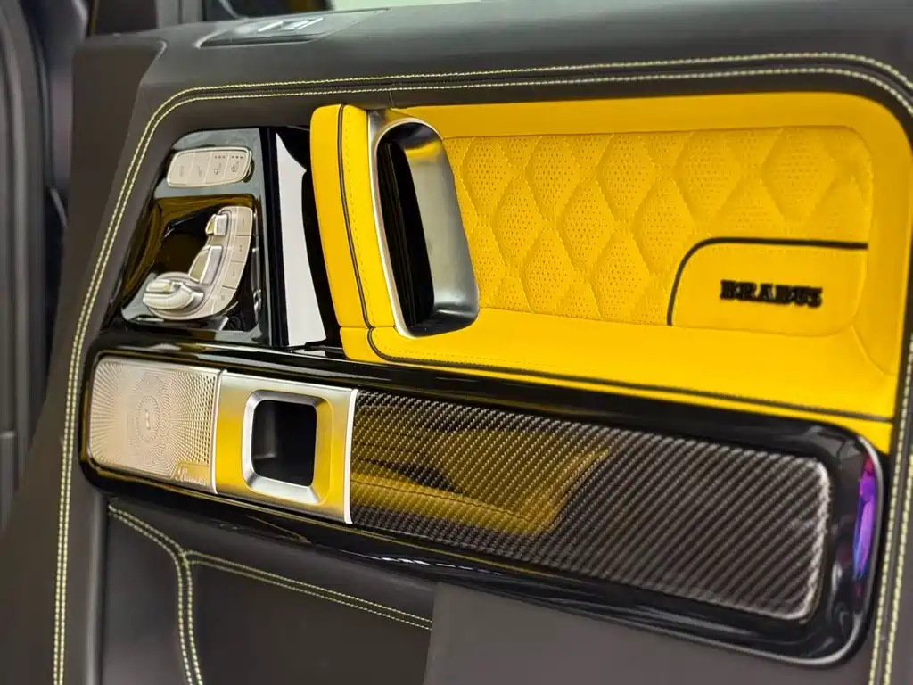 Mercedes-Benz G-Class 2023 — фото 25