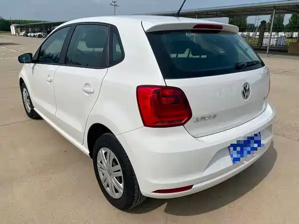 Volkswagen Polo 2016