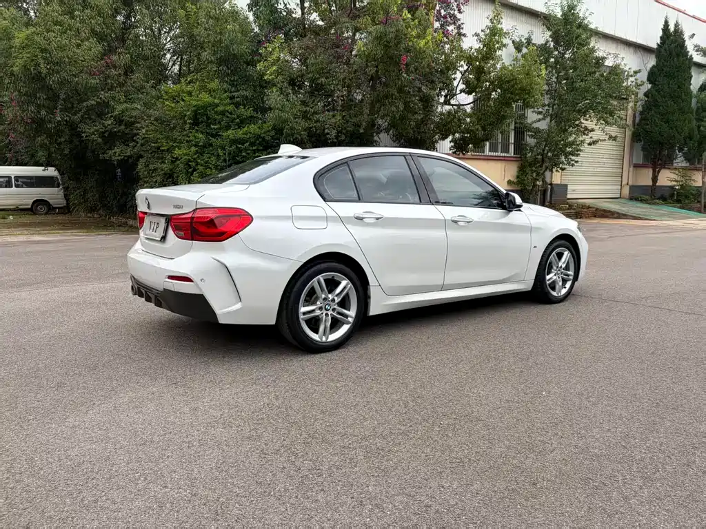 BMW 1 Series 2019