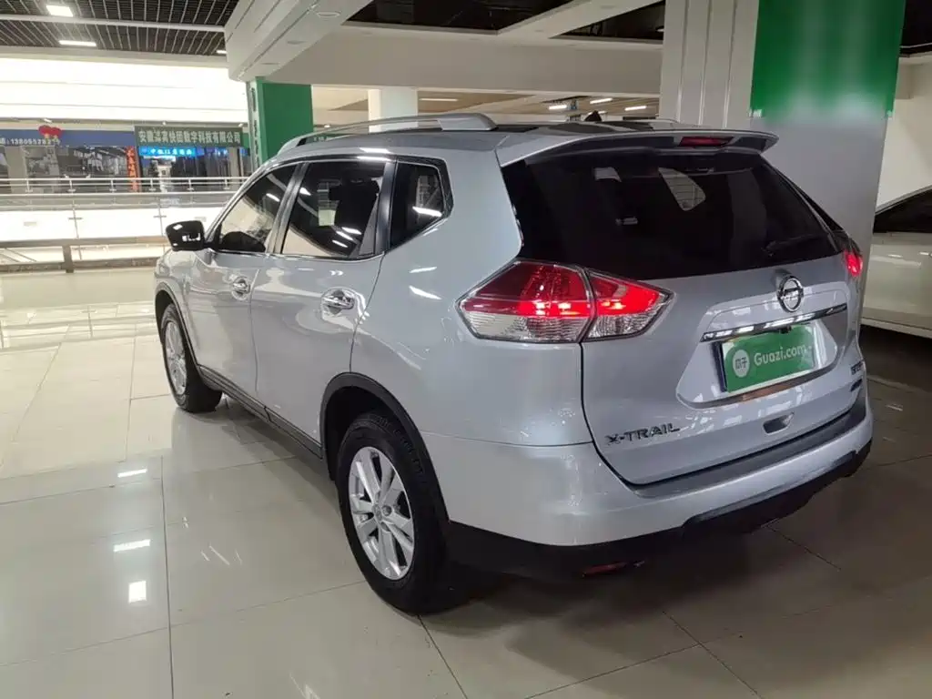 Nissan X-Trail 2015 — фото 5