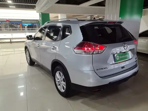 Nissan X-Trail 2015