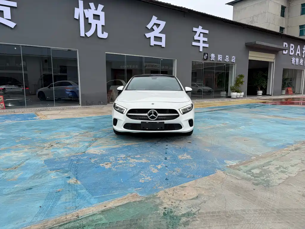 Mercedes-Benz A-Class 2019 — фото 2