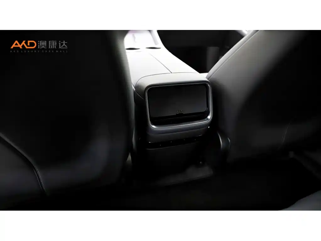 Xiaomi YU7 2025 — фото 9