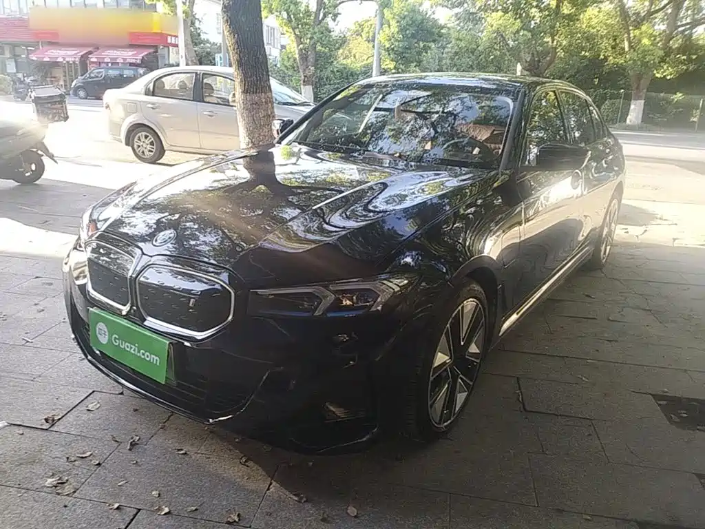 BMW i3 2024 — фото 1