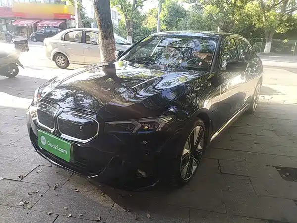 BMW i3 2024