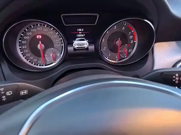 Mercedes-Benz GLA 2015