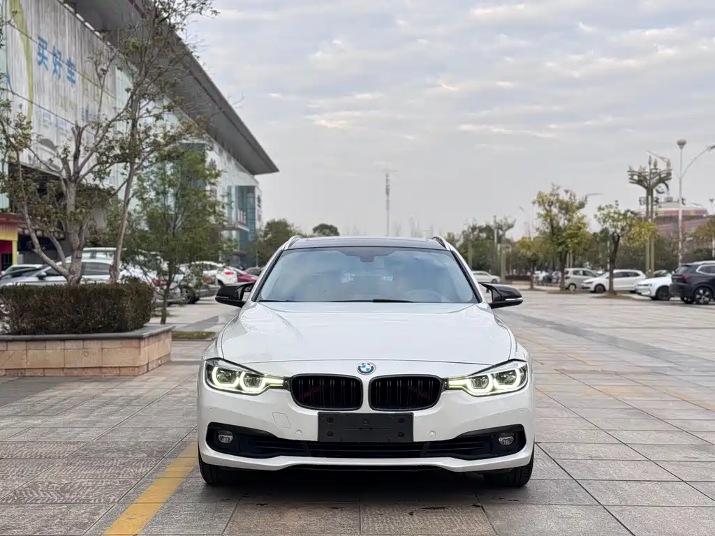 BMW 3 Series 2017 — фото 2