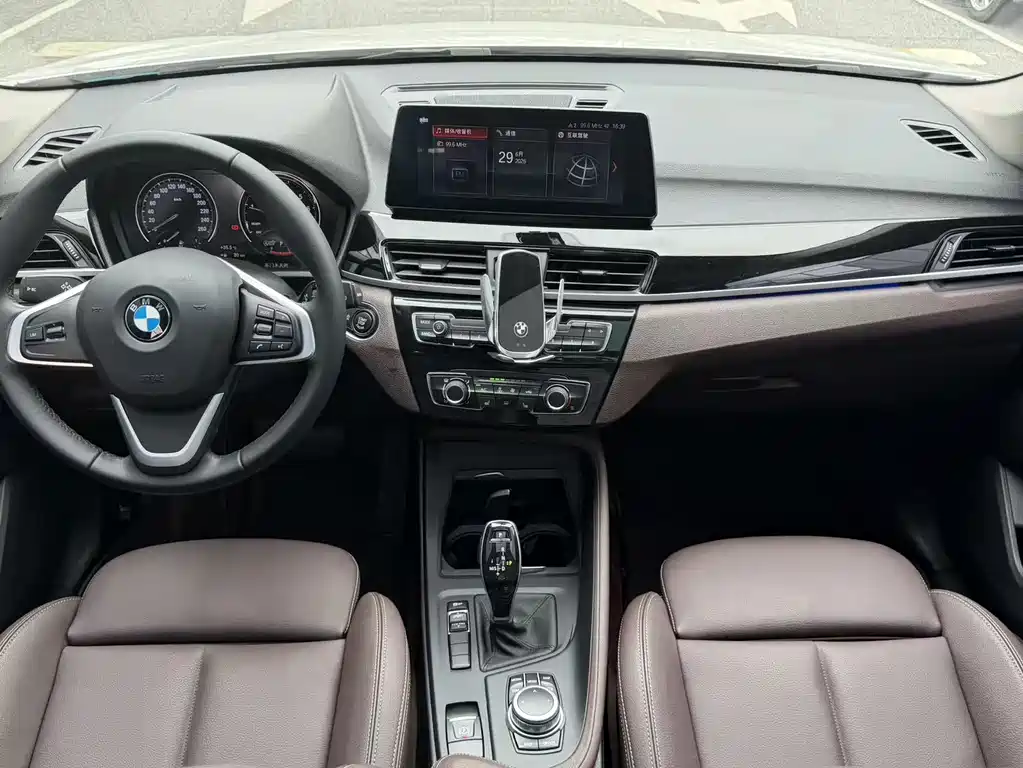 BMW X1 2021