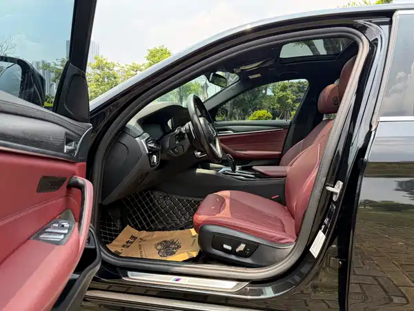 BMW 5 Series 2022