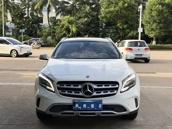 Mercedes-Benz GLA 2018