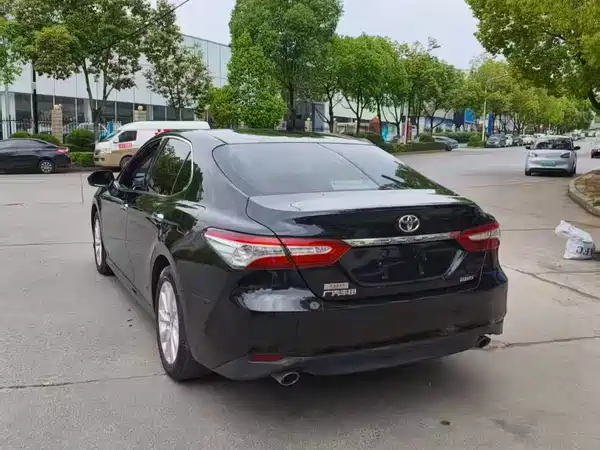 Toyota Camry 2019