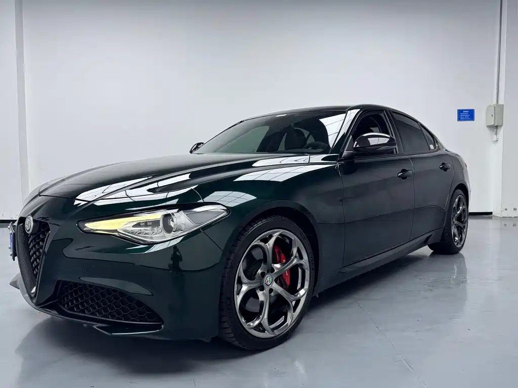 Alfa Romeo Giulia Juliet 2021 — фото 1