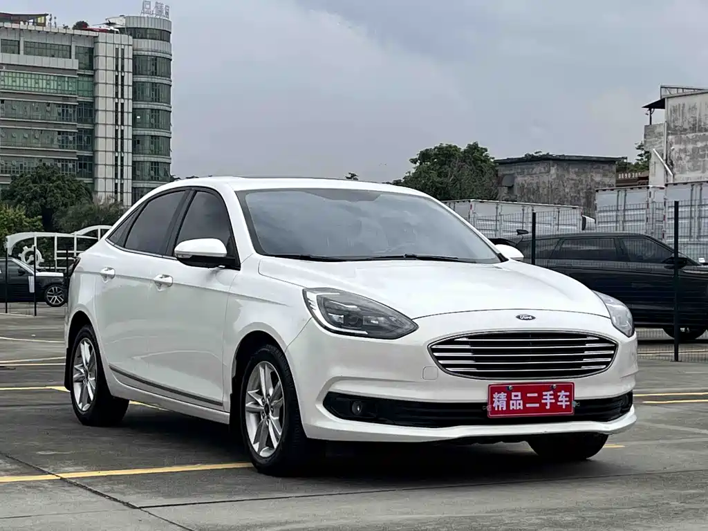 Ford Escort 2019