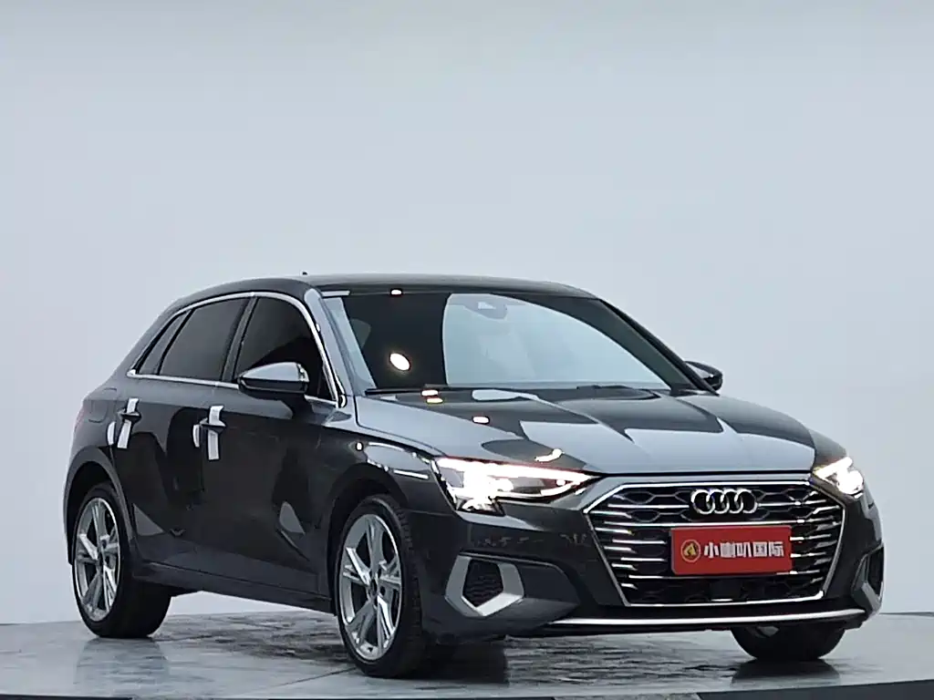 Audi A3 2023 — фото 4