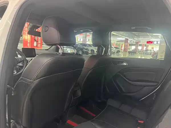 Mercedes-Benz B-Class 2015