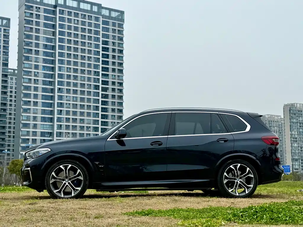 BMW X5 2023 — фото 12