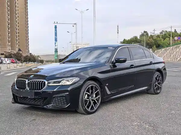 BMW 5 Series 2022