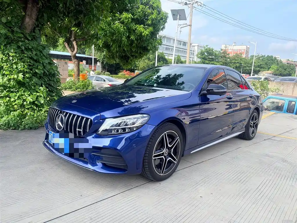Mercedes-Benz C-Class 2020