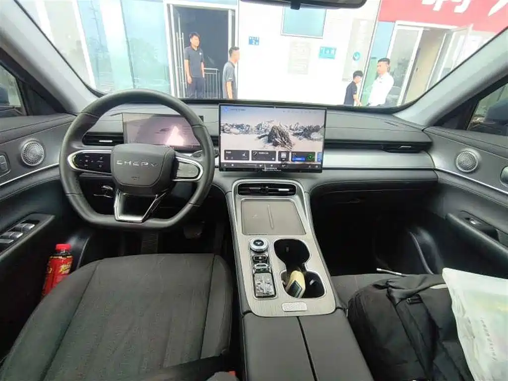 Chery Tiggo 8 PLUS C-DM 2025 — фото 5
