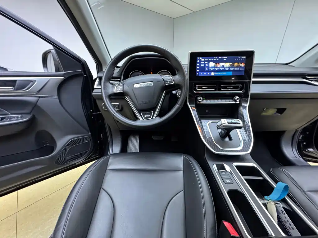 Haval M6 2022 — фото 19