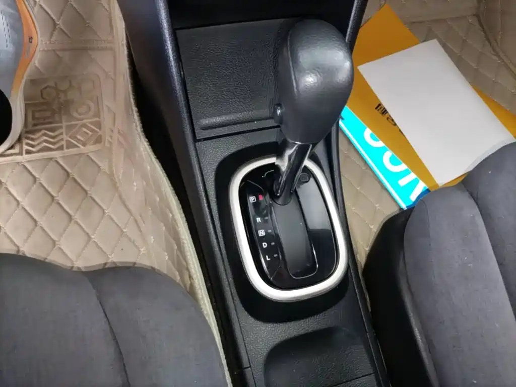 Nissan Sylphy 2019 — фото 14