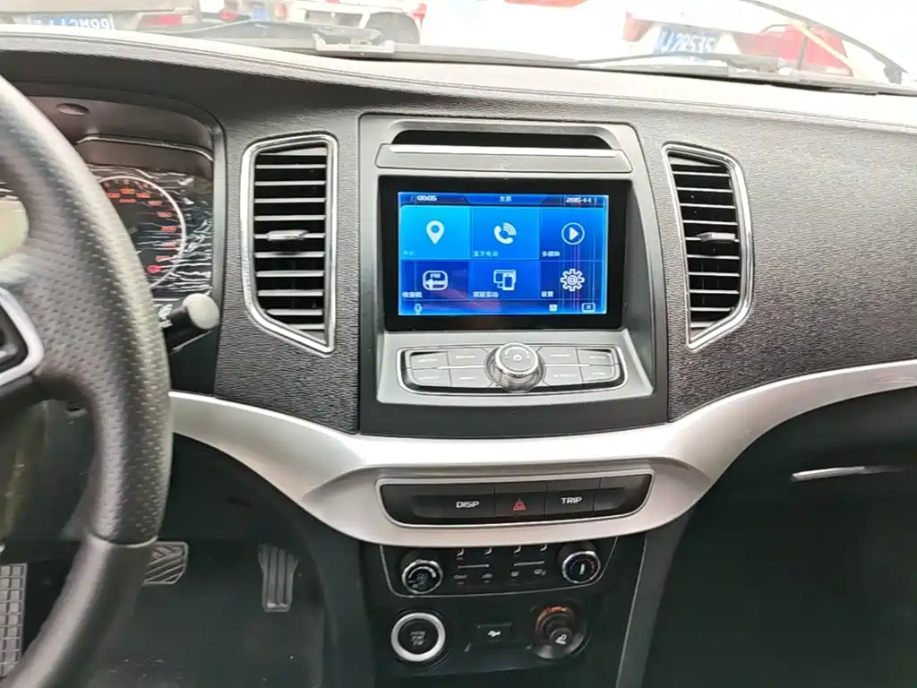Geely Vision 2016 — фото 13