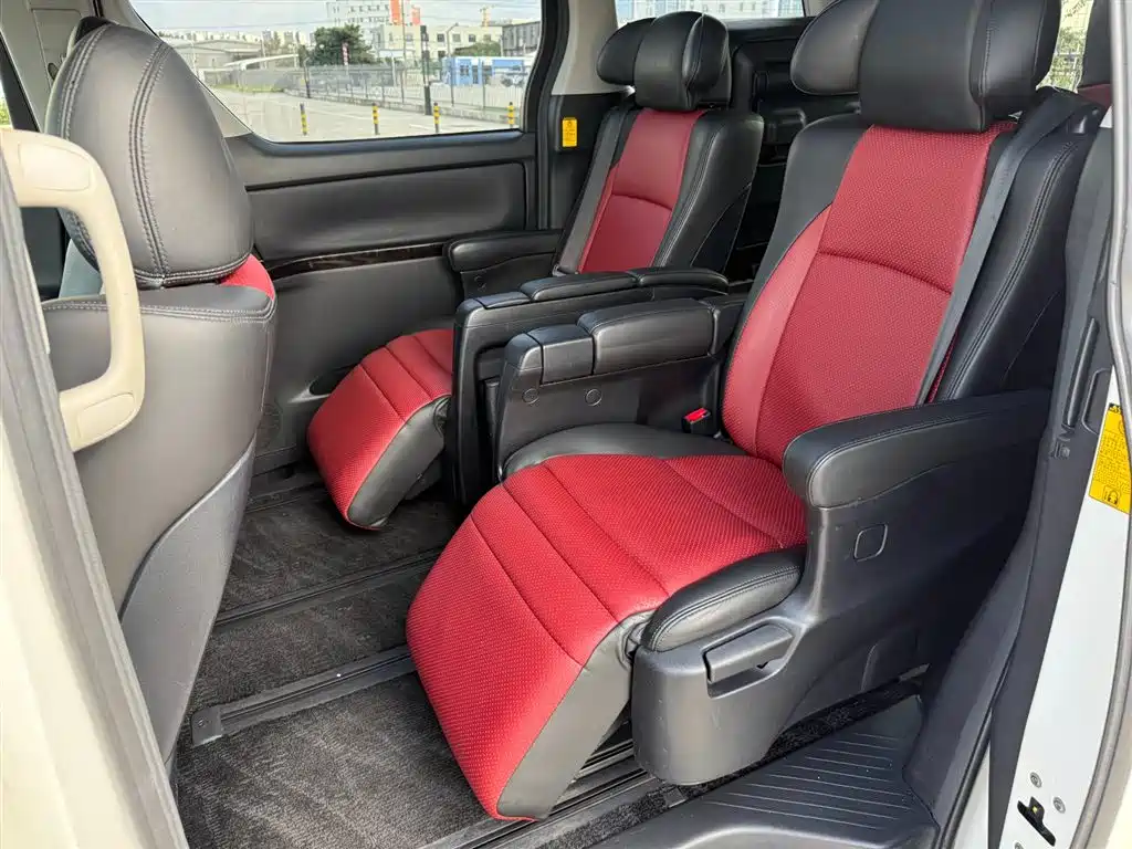 Toyota Alphard 2015 — фото 10