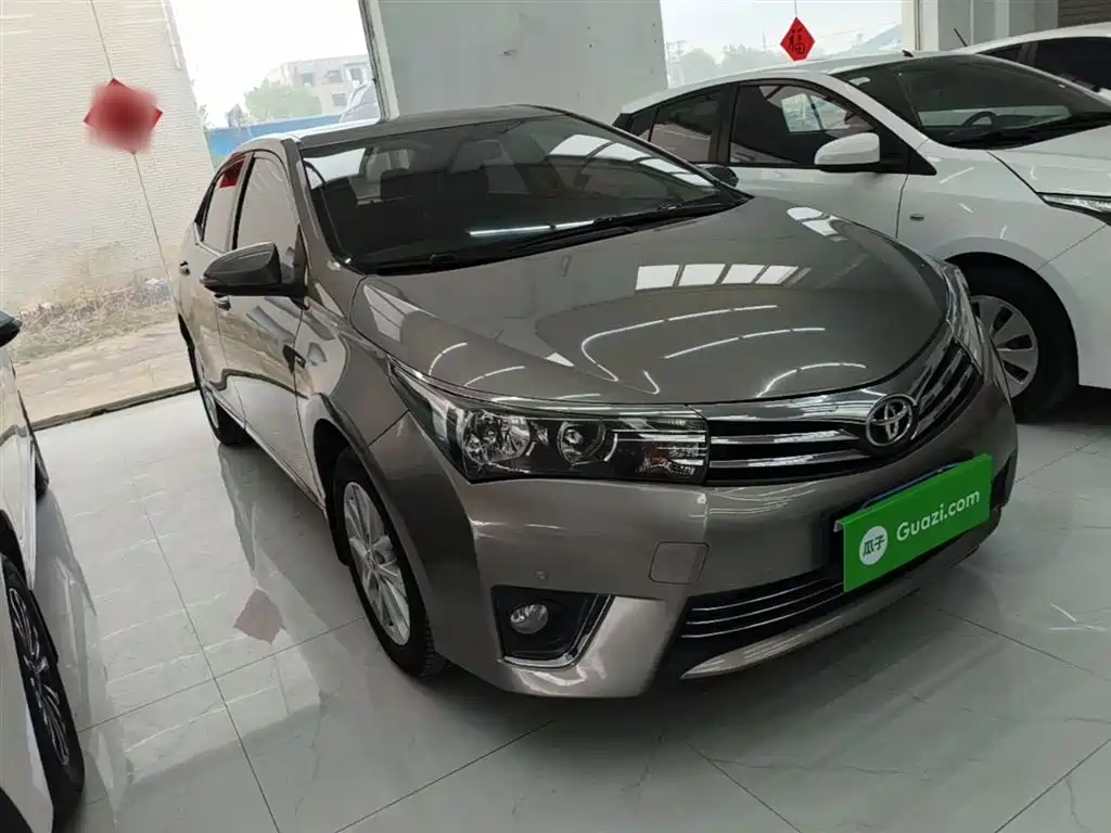 Toyota Corolla 2015 — фото 4