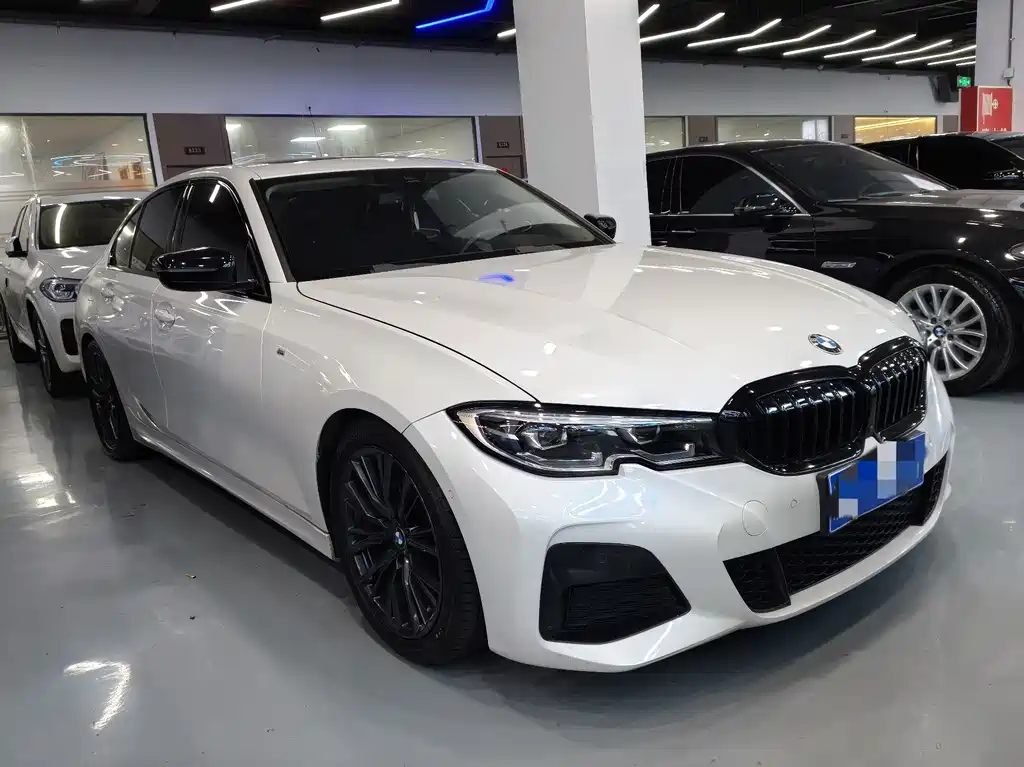 BMW 3 Series 2021