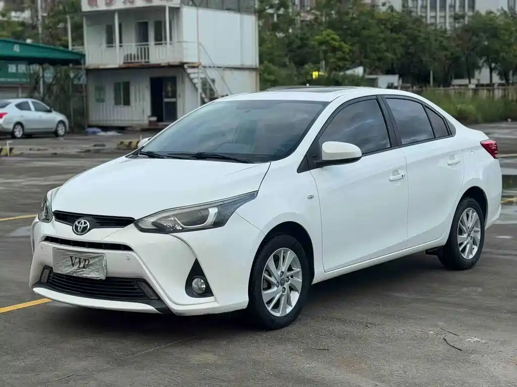 Toyota Yaris L 2017