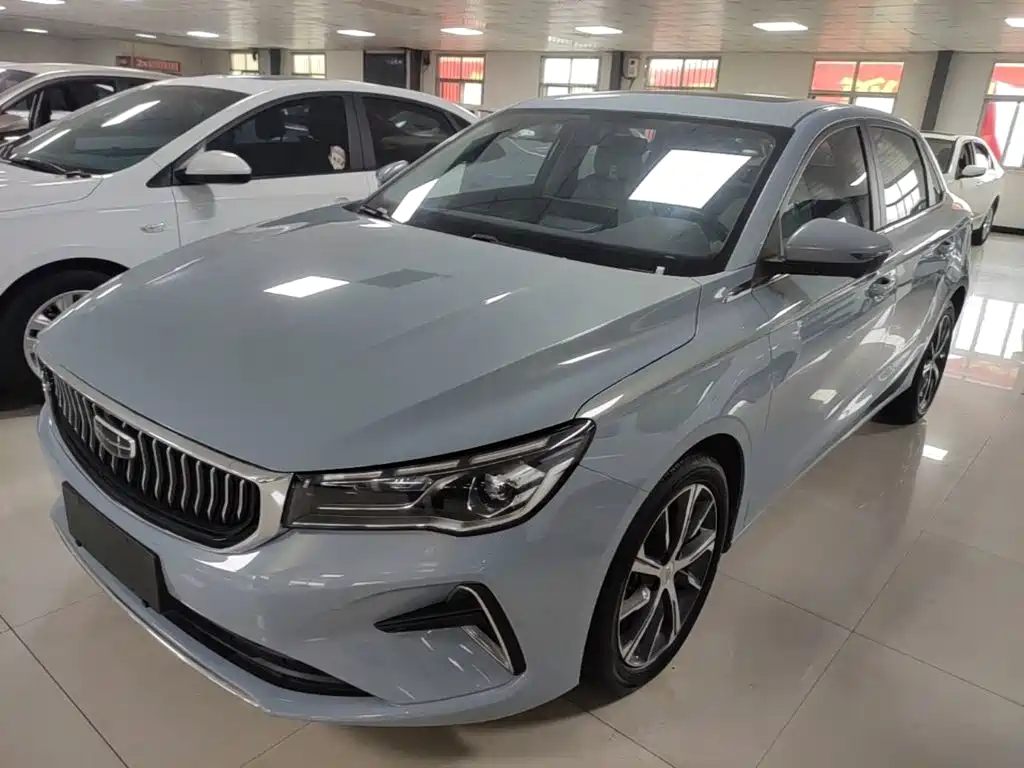Geely Emgrand 2023