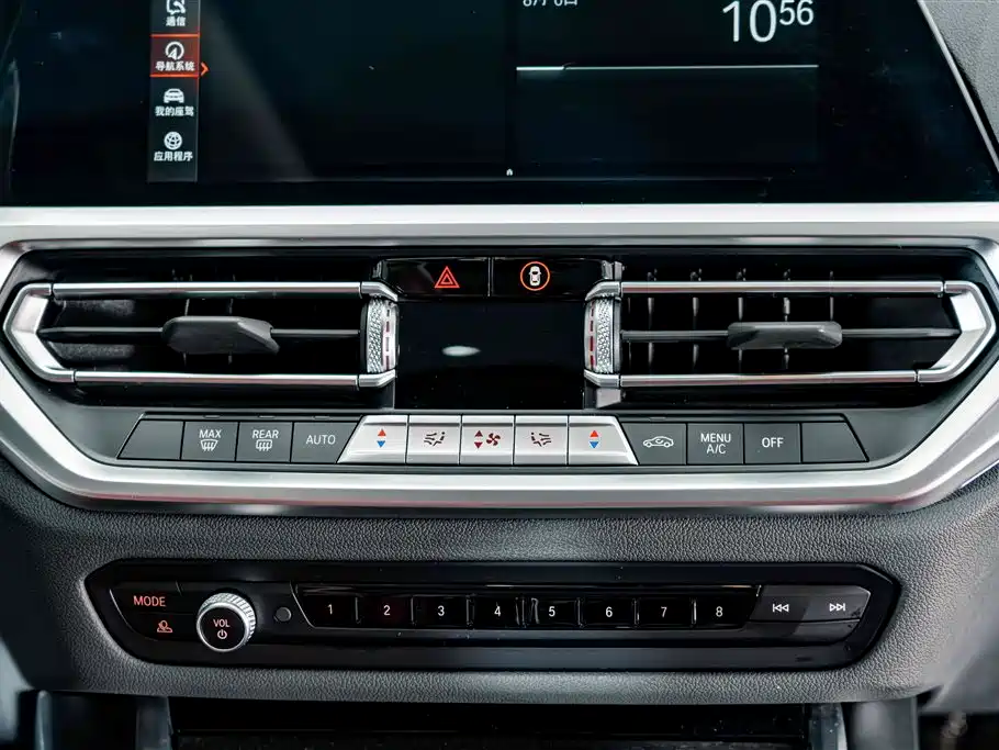 BMW 3 Series 2022 — фото 11