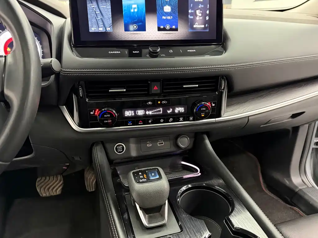 Nissan X-Trail 2021 — фото 15