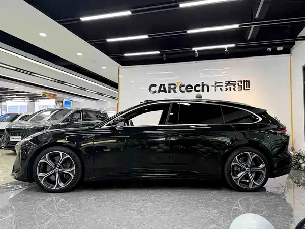 NIO ET5T 2025
