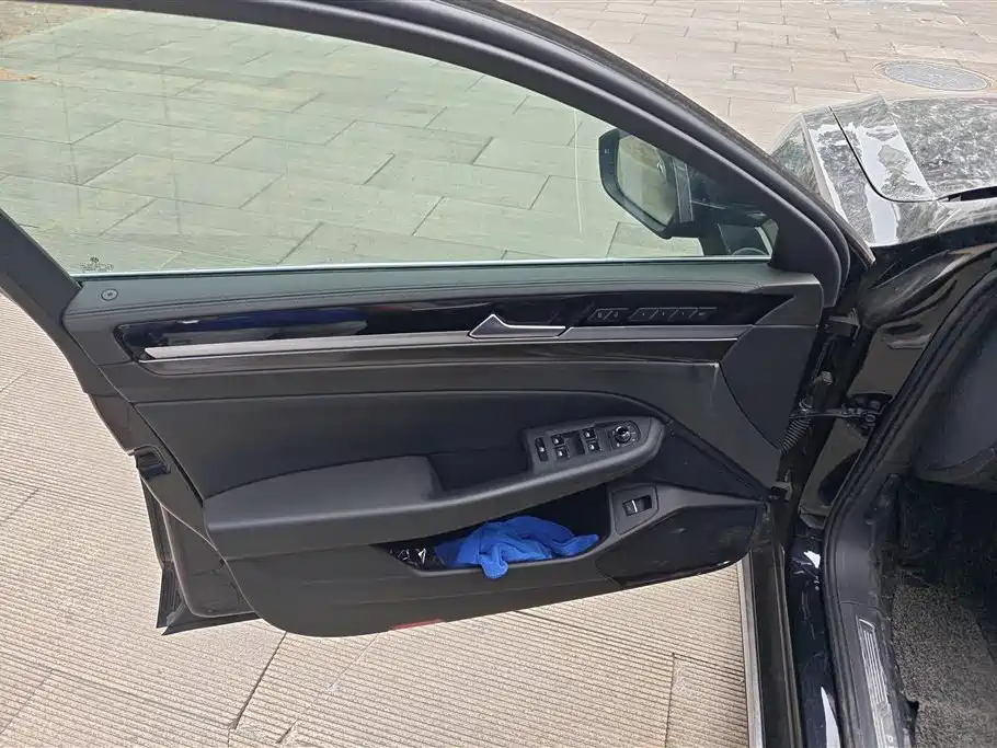 Volkswagen Phideon 2020