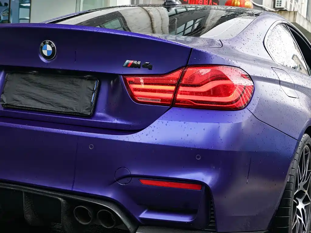 BMW M4 2018 — фото 15