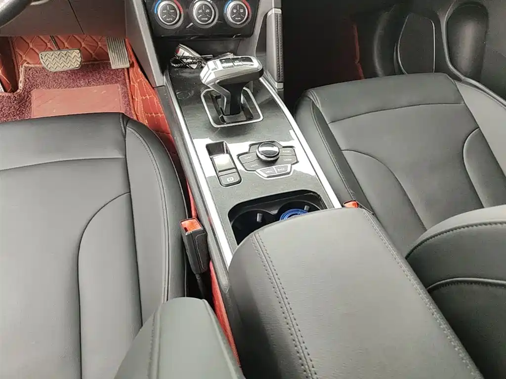 Haval H6 2018 — фото 14