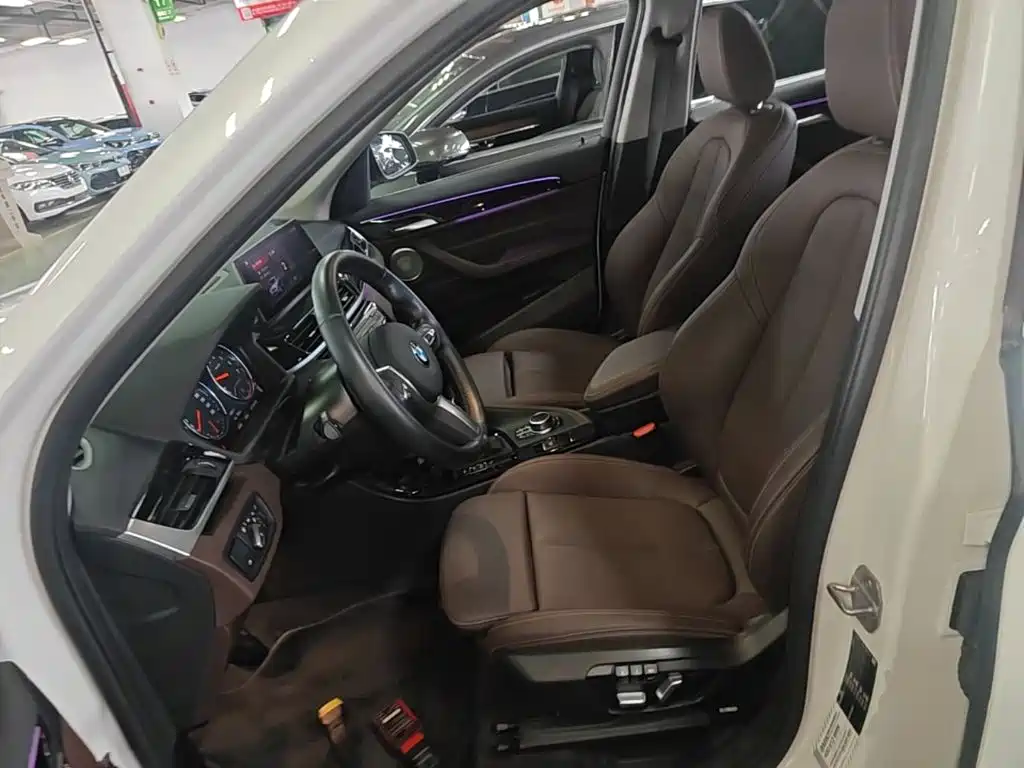 BMW X1 2021 — фото 15
