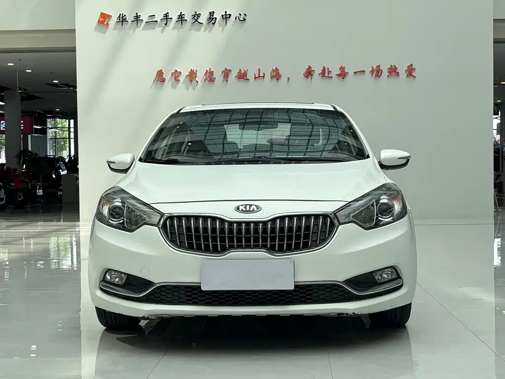 Kia K3 2015 — фото 2