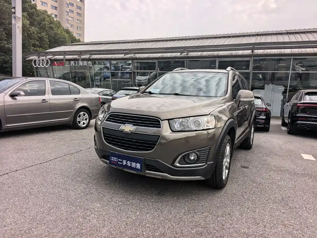 Chevrolet Captiva 2016 — фото 2