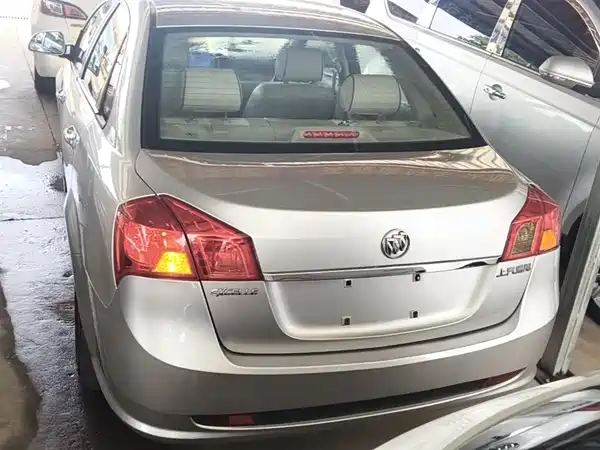 Buick Excelle 2015