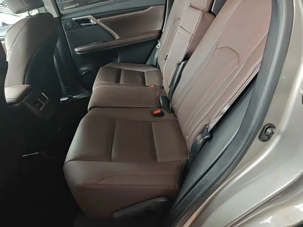Lexus RX 2021 — фото 17