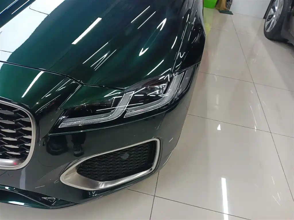 Jaguar XFL 2021 — фото 18