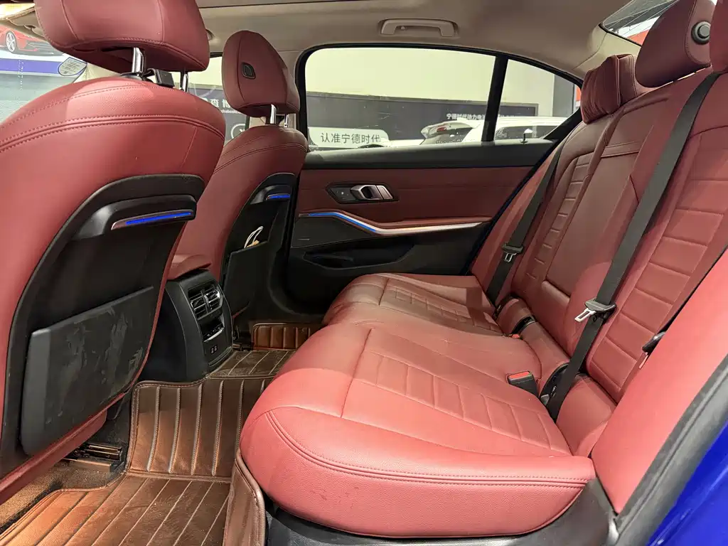 BMW 3 Series 2021