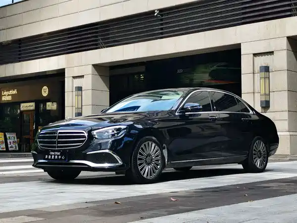 Mercedes-Benz E-Class 2023