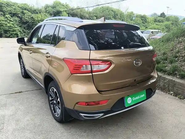 GAC Trumpchi GS4 2016