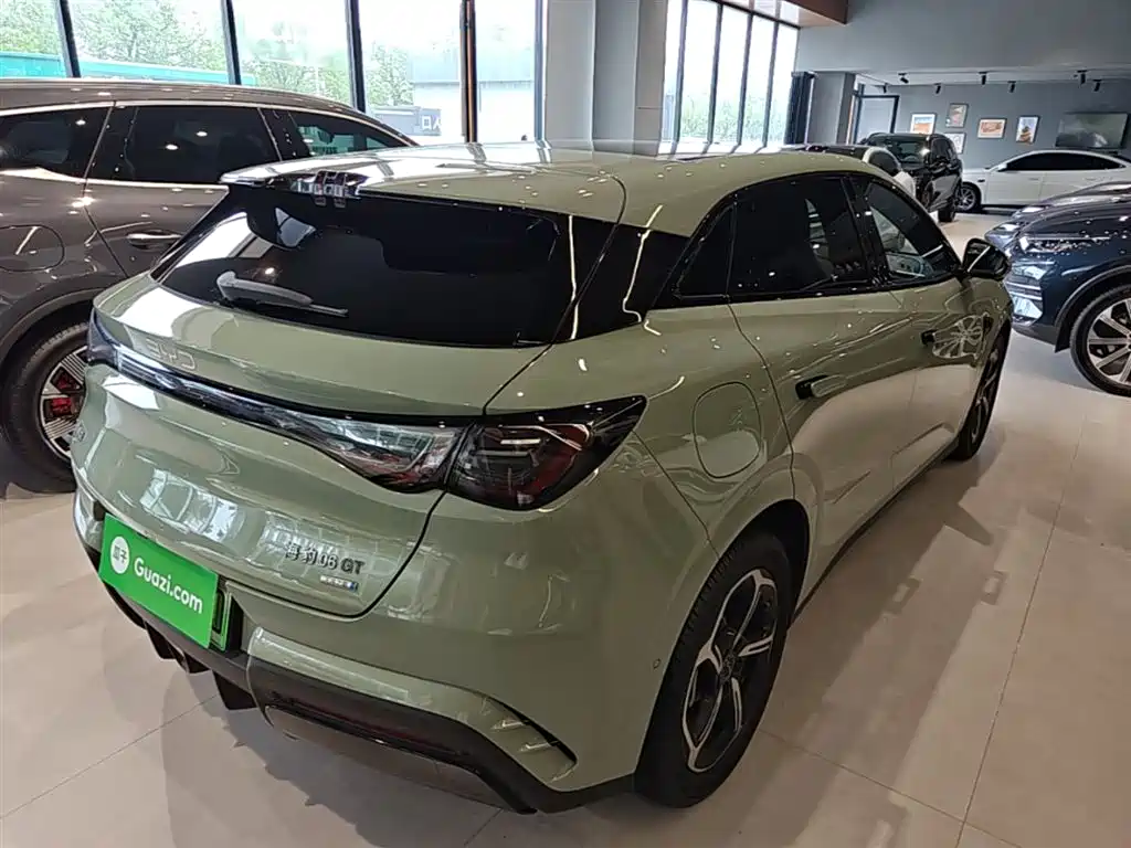 BYD Seal 06GT 2025 — фото 7