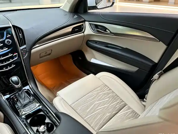 Cadillac ATS-L 2015