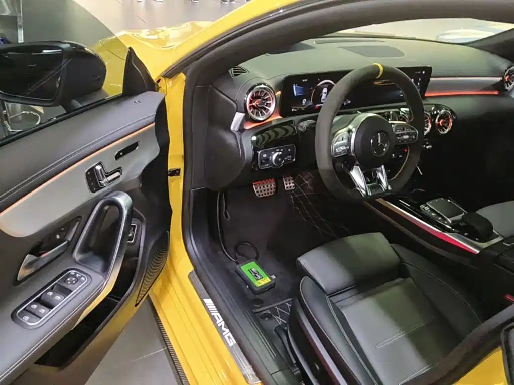 Mercedes-Benz Mercedes CLA AMG 2022 — фото 16